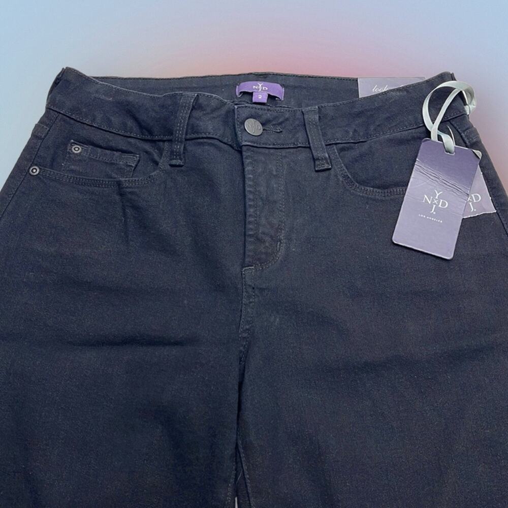 NYDJ Women’s 2 Black Straight Jeans
